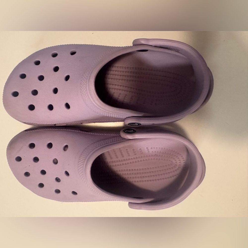 CROCS Women's Lavender Mules - Picture 4 of 6